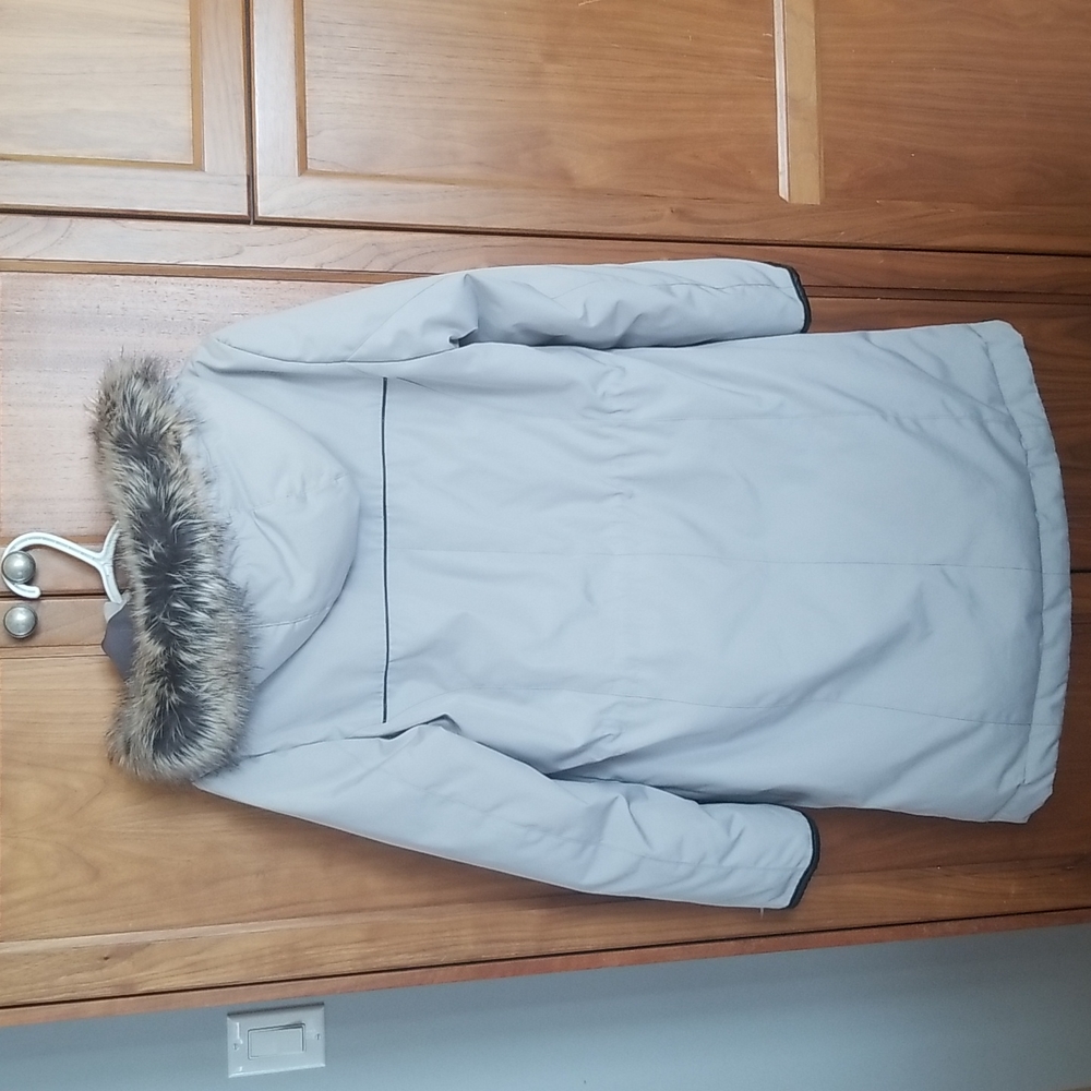 Winter parka - Picture 2 of 7